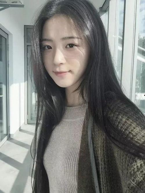 重庆美女爆料视频大全,揭秘视频大全中的魅力瞬间  第2张